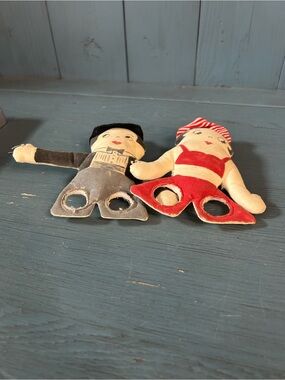 Vintage Cloth Betty Boop & Charlie Chaplin Finger Puppets — Red & Black